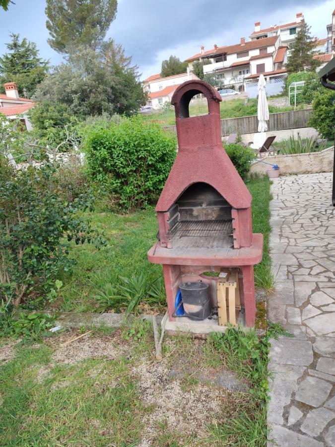 Guesthouse Suzy Hiša za goste Pula