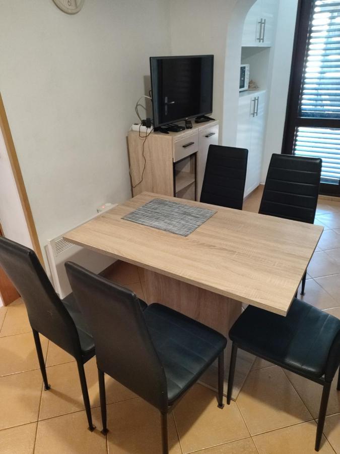 Guesthouse Suzy 3* Pula
